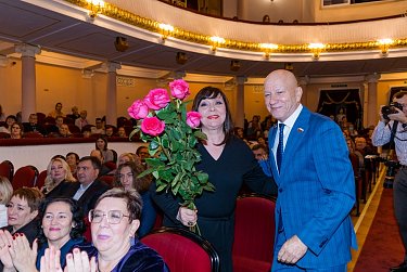 Сергей Грачев поздравил заслуженного деятеля искусств Бориса Хавторина с юбилеем